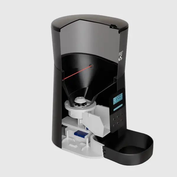 Internal layout: feeder mechanism and enclosure
